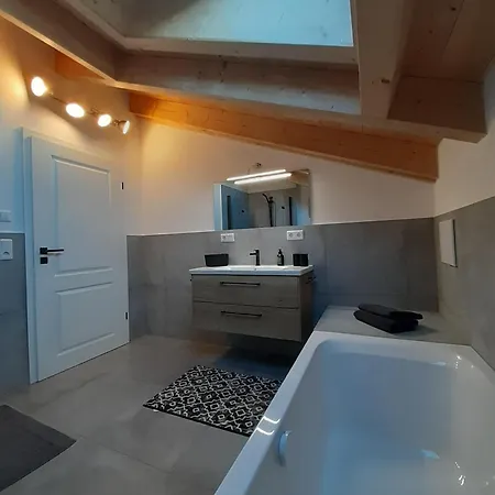 Panorama-suite-chiemsee * Chieming